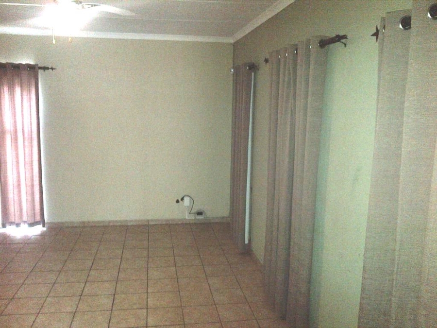 3 Bedroom Property for Sale in Sasolburg Ext 11 Free State